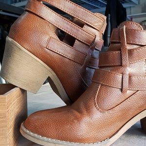 Unique Brown Western Style Booties